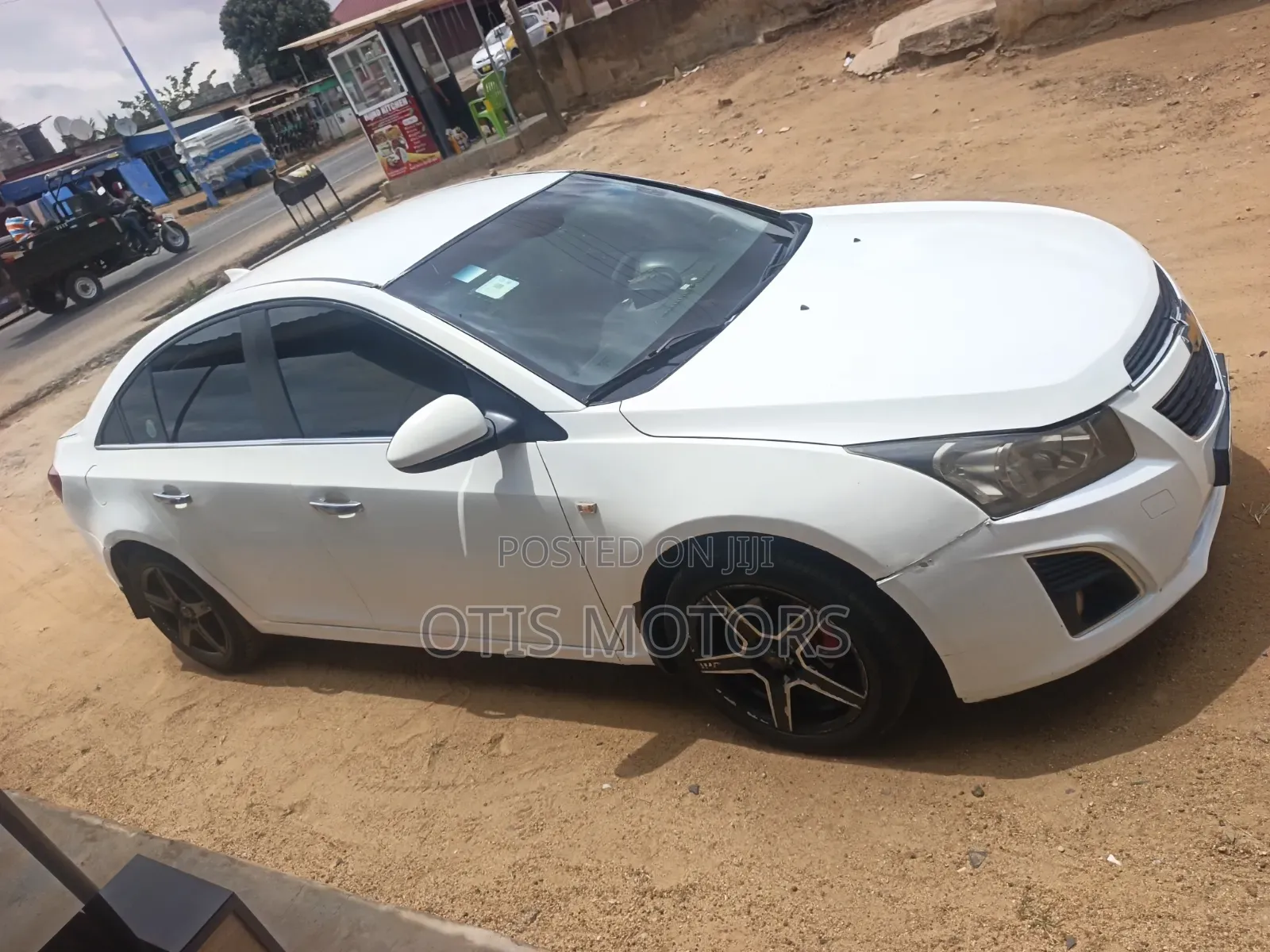 Chevrolet Cruze 2010 White