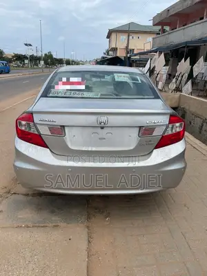 Honda Civic 2012 Silver