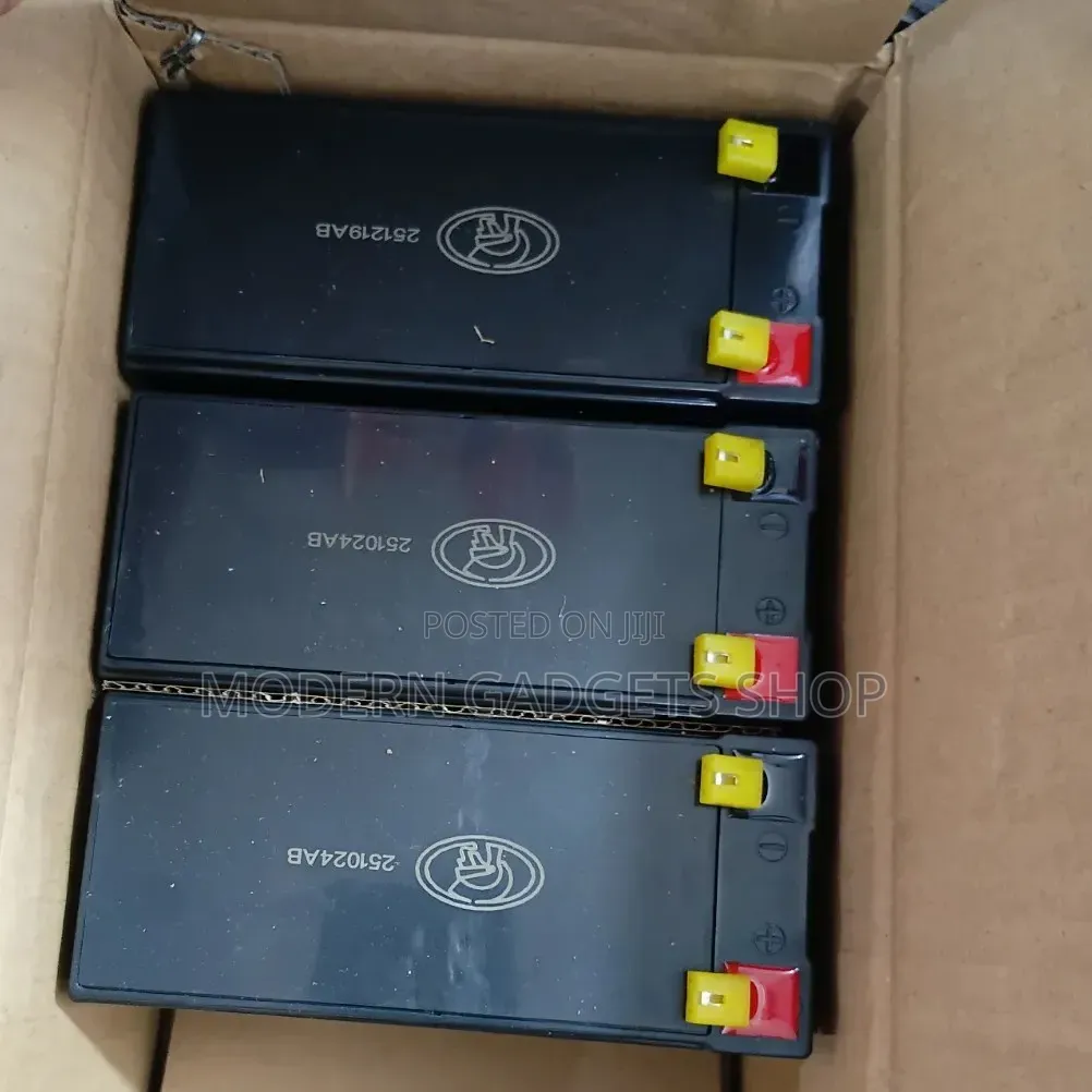 12V 7Ah Rechargeable Sealed Lead Acid Battery for Sale