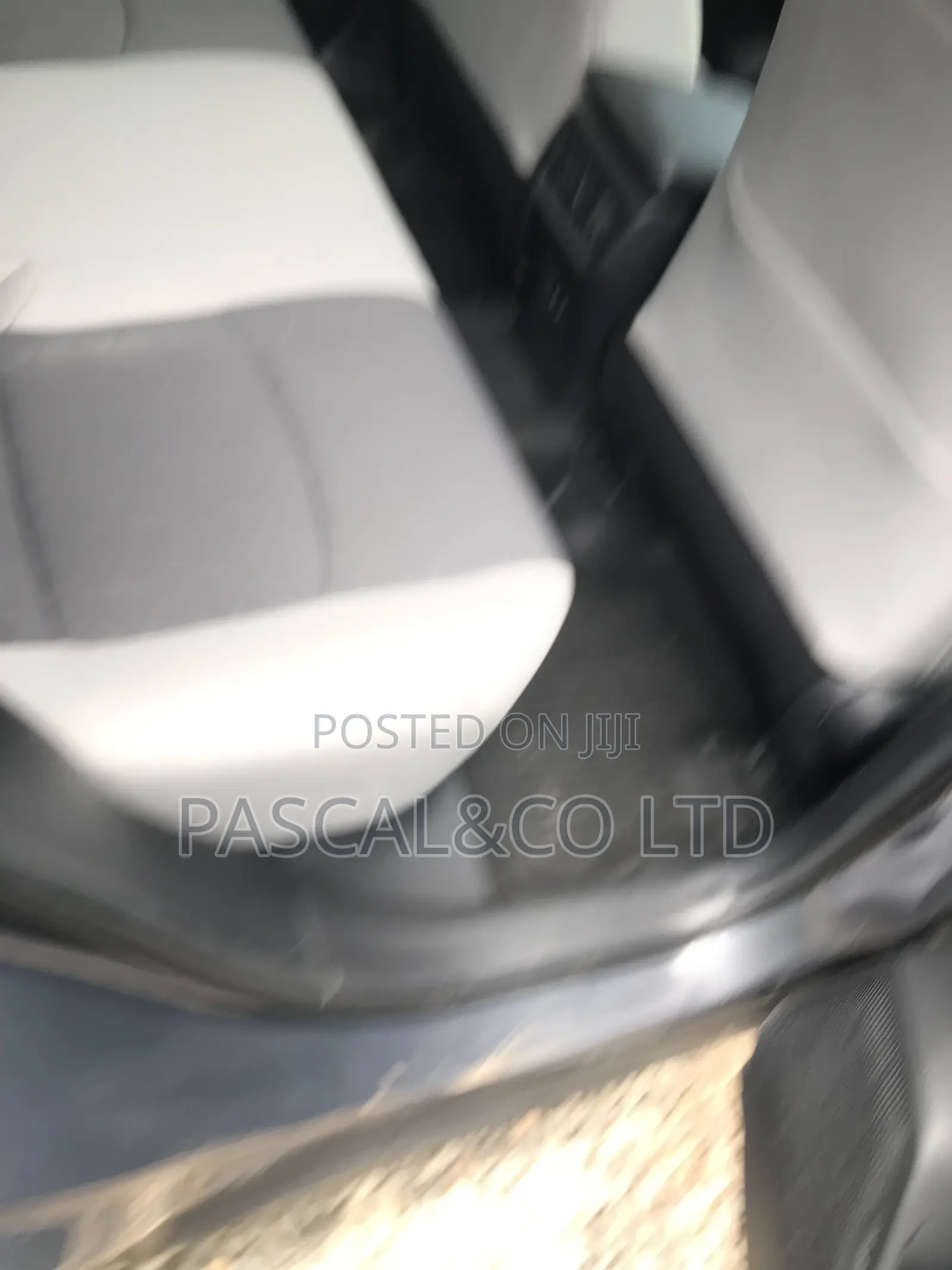 Toyota RAV4 XLE Premium 2022 Gray