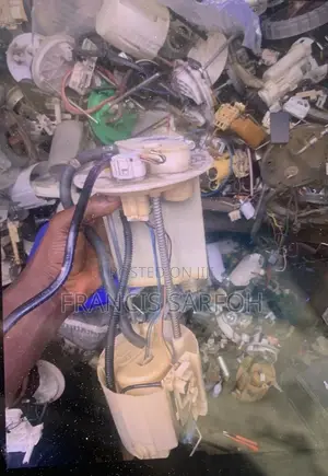 Toyota Vitz Fuel Pump