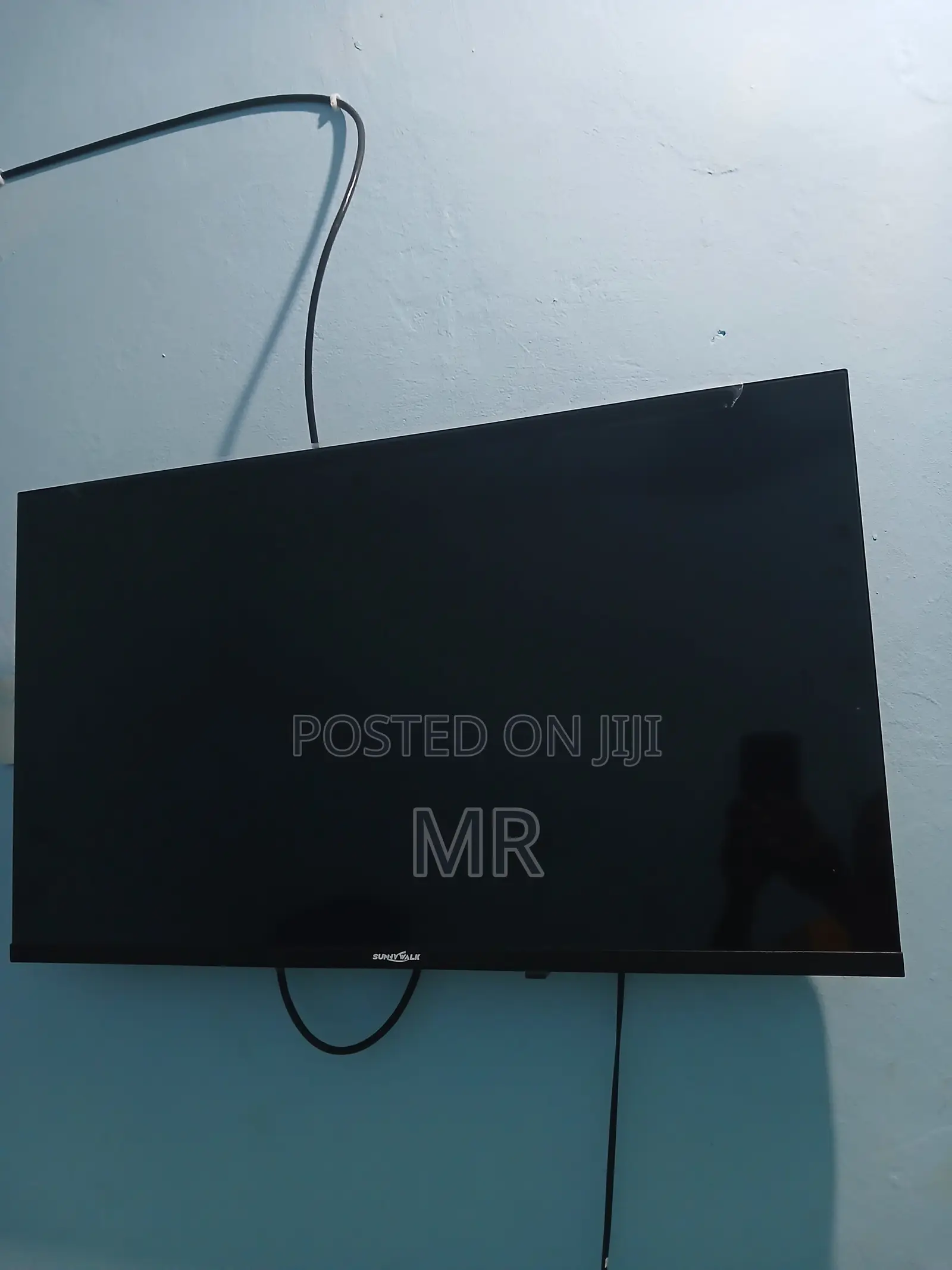 32 Inch Television