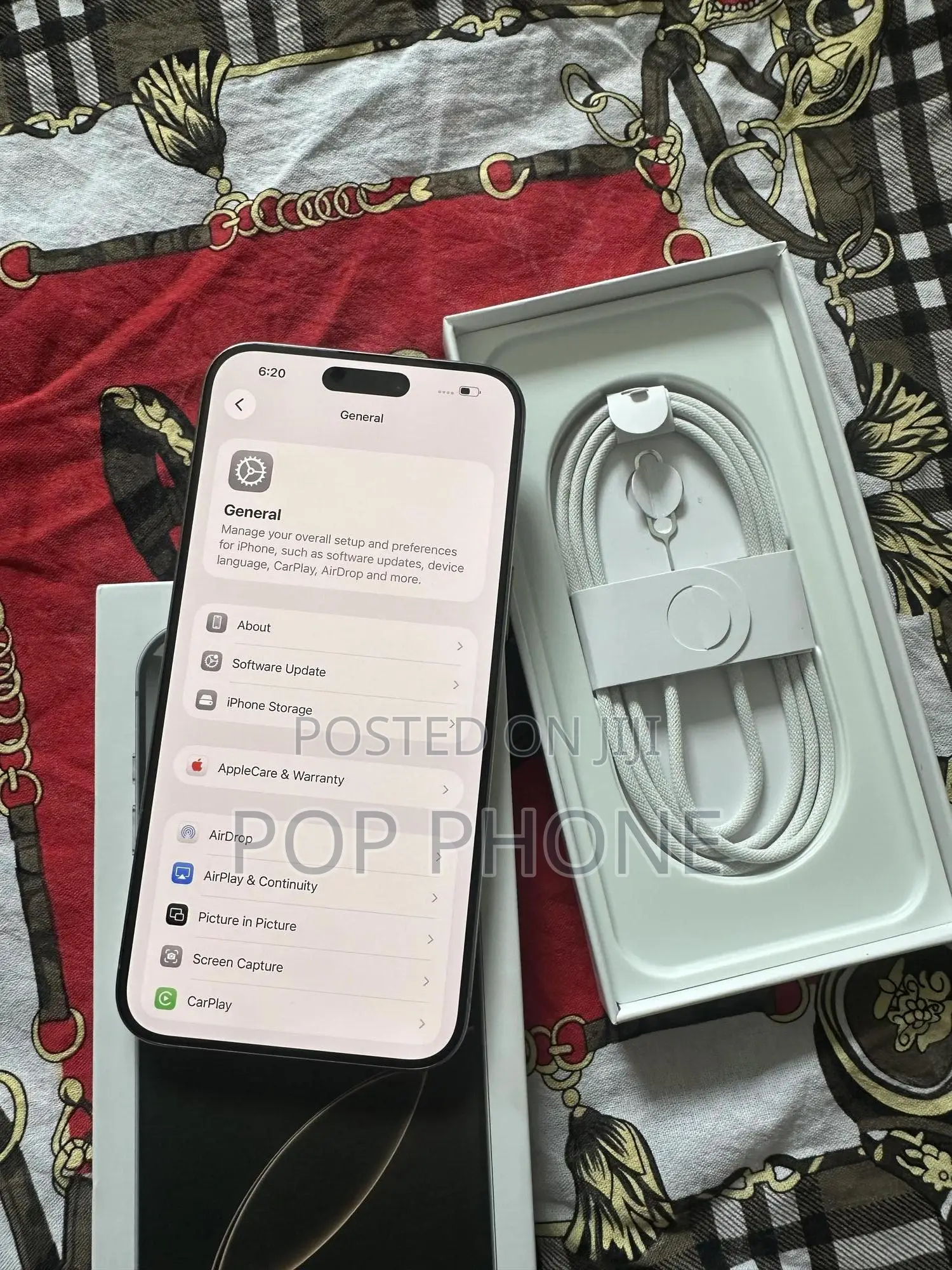 Apple iPhone 15 Pro Max 256 GB Silver