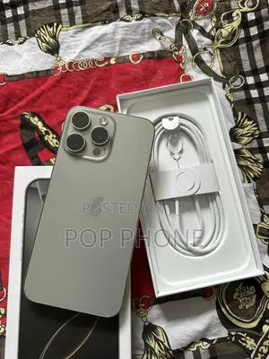 Apple iPhone 15 Pro Max 256 GB Silver