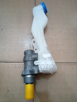 Premium Dorman Ford Edge, Lincoln Brake Pot / Master Cylinder From USA