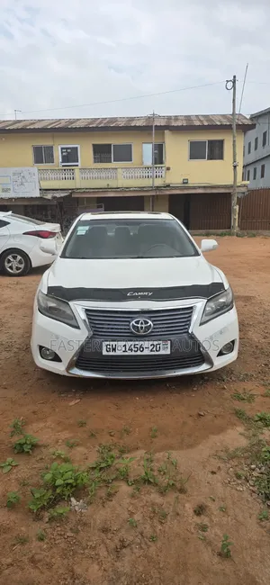 Toyota Camry SE 4dr Sedan (2.5L 4cyl 6AM) 2010 White