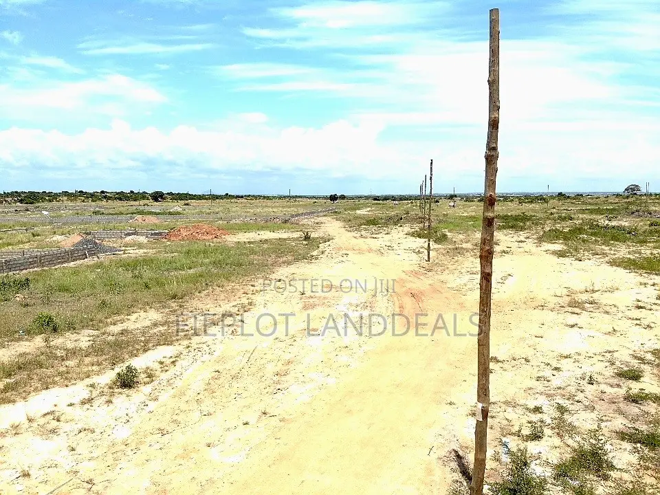 Land for Sale at Lakpleku, Dawhenya – Near Central University
