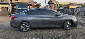 Nissan Sentra SV 2018 Gray
