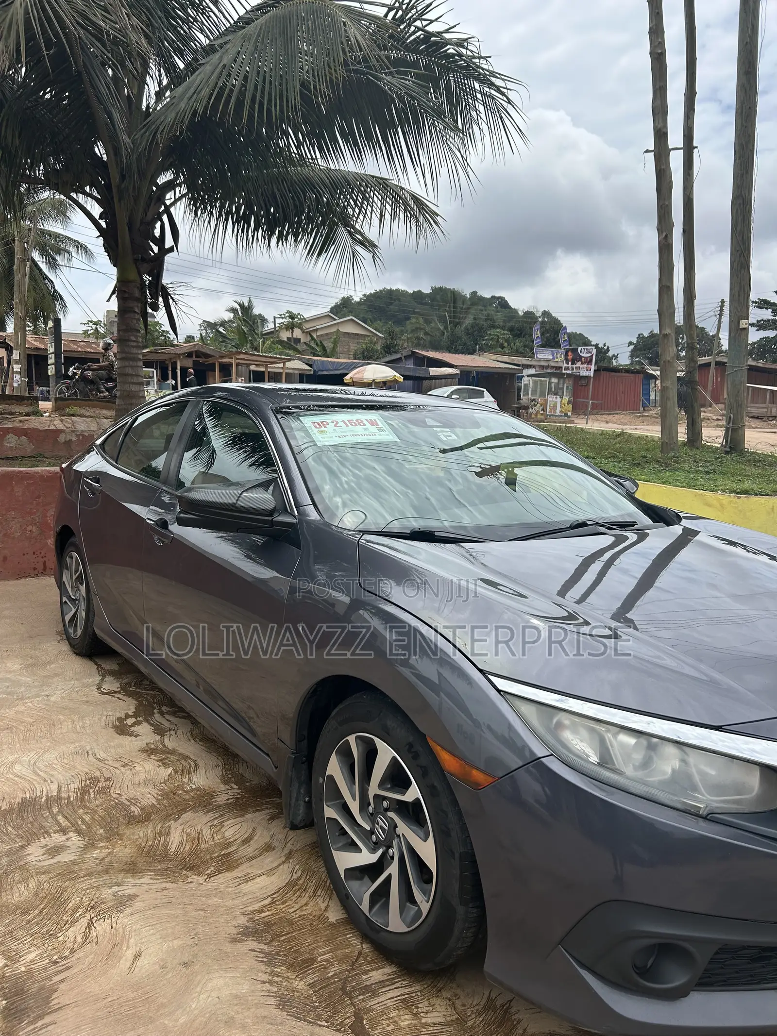 Honda Civic LX 2dr Coupe (2.0L 4cyl) 2017 Gray