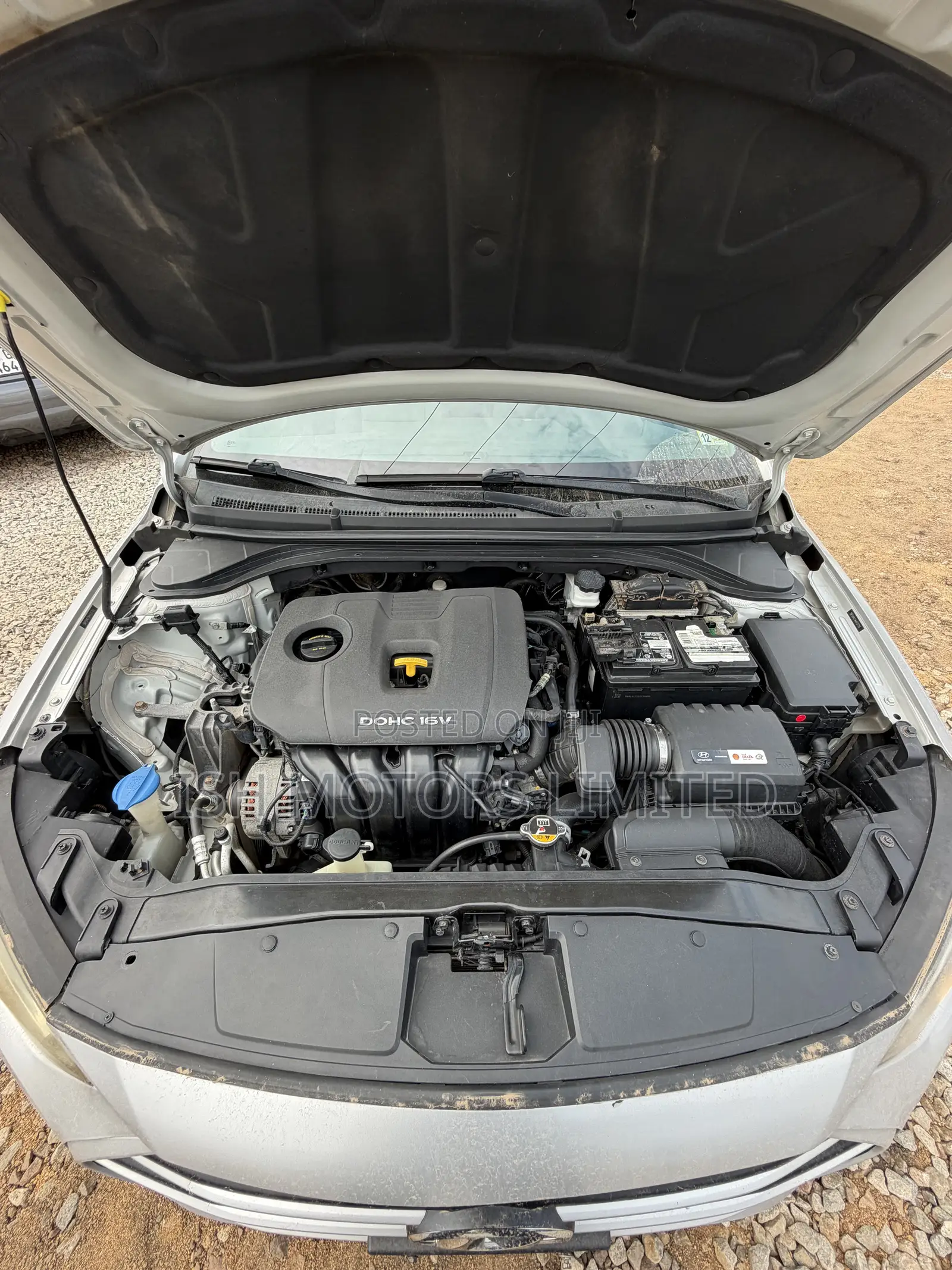 Hyundai Elantra ECO Sedan FWD (1.4L 4cyl 7A) 2017 Silver