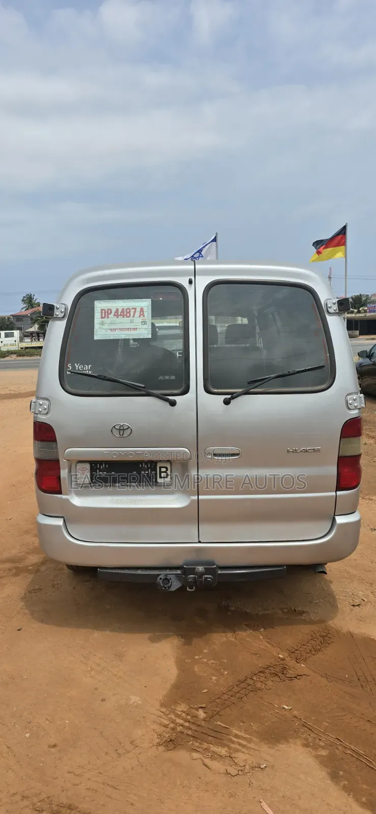 Toyota HiAce 2010 Silver