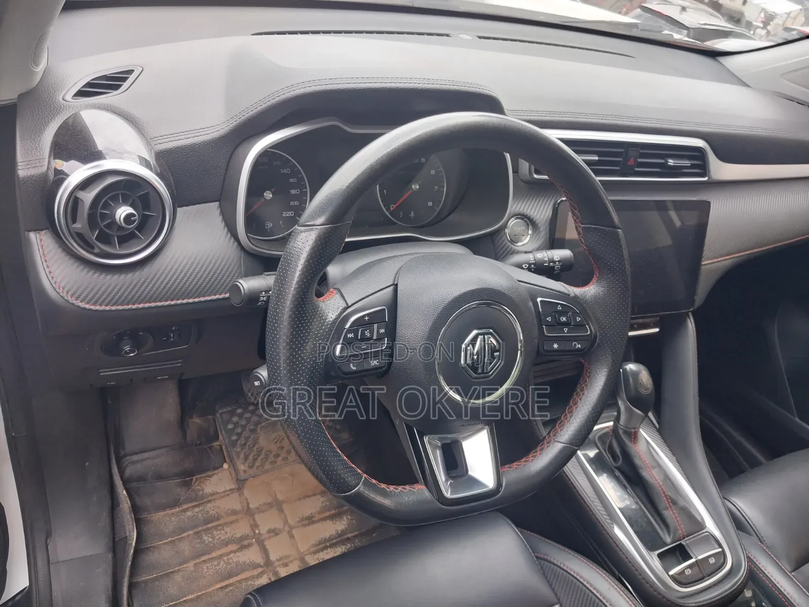 Car 2019 White