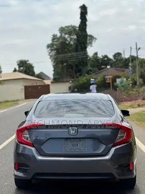 Honda Civic EX 4dr Sedan (2.0L 4cyl) 2017 Gray
