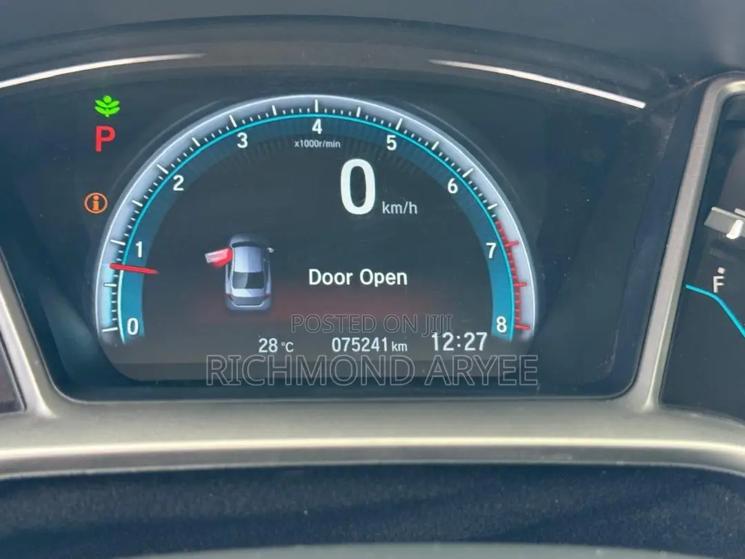 Honda Civic EX 4dr Sedan (2.0L 4cyl) 2017 Gray