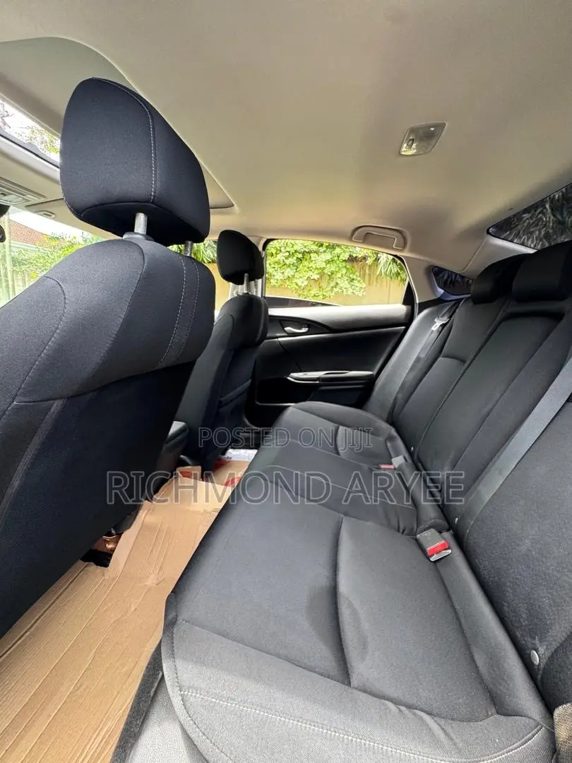 Honda Civic EX 4dr Sedan (2.0L 4cyl) 2017 Gray