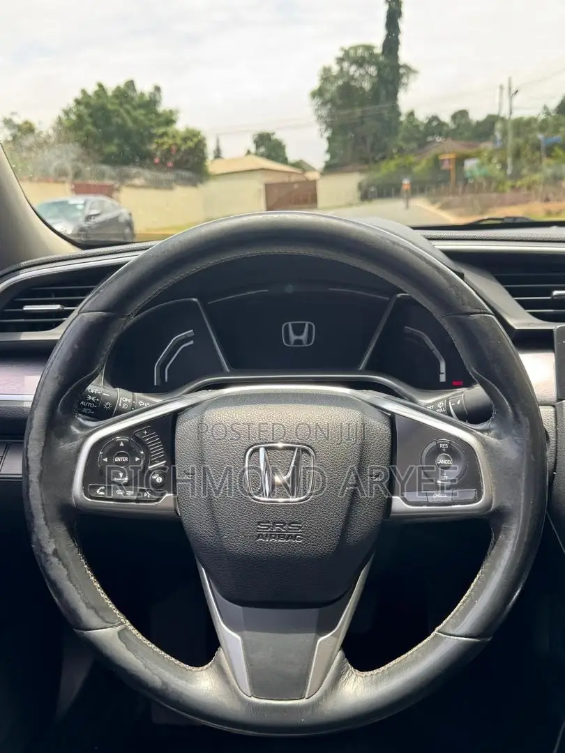 Honda Civic EX 4dr Sedan (2.0L 4cyl) 2017 Gray