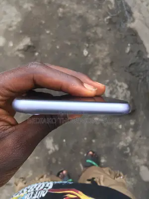 Apple iPhone 11 64 GB Purple