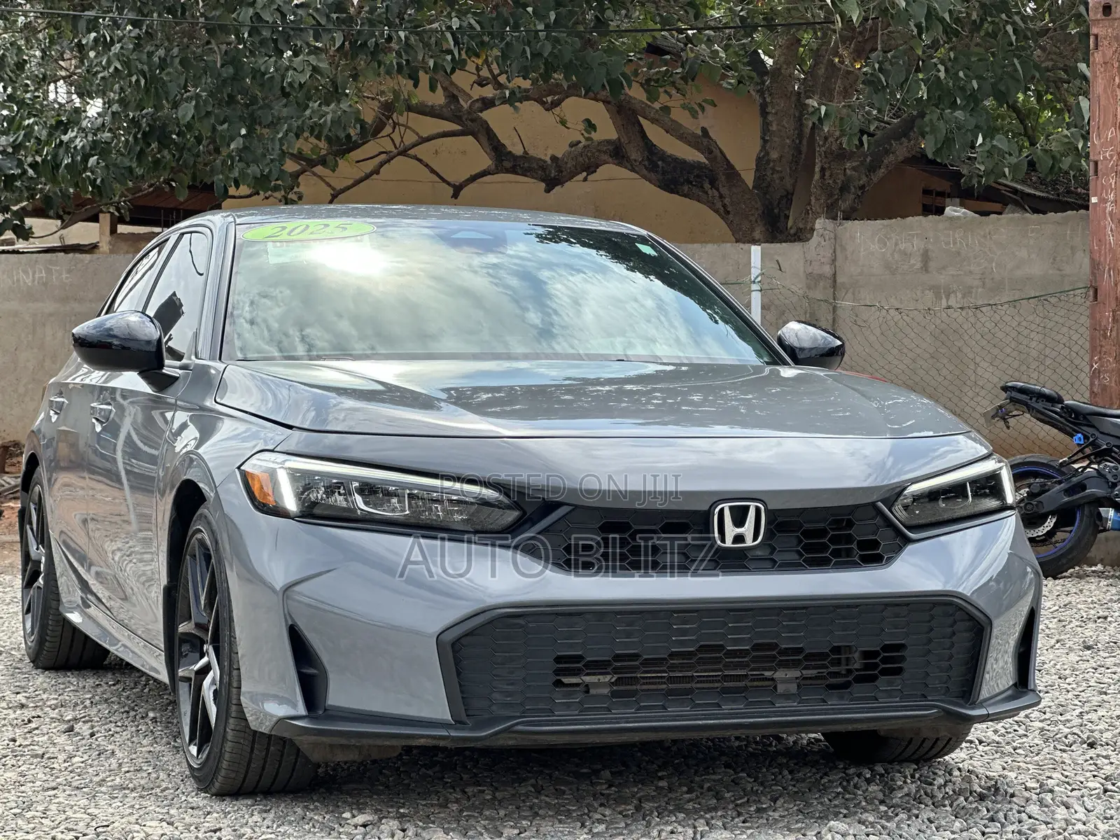 Honda Civic 2025 Gray