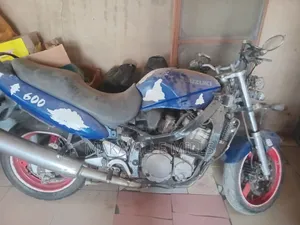 Suzuki Sport 2000 Blue