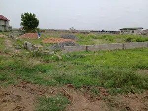 Land for Sale at Avenue 302– Minutes From Prampram Junction