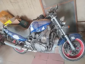 Suzuki Sport 2000 Blue