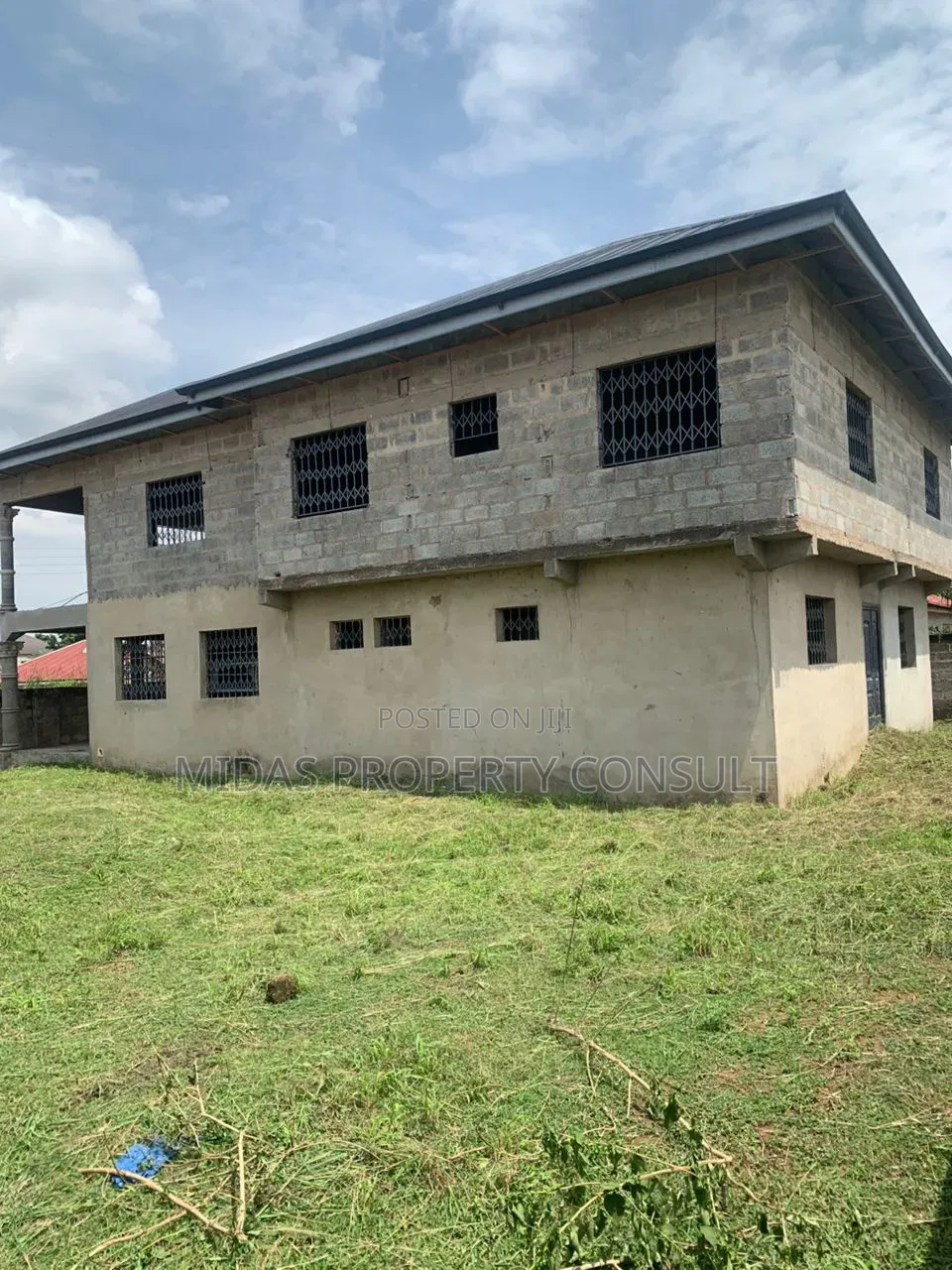 4bdrm House in Dodowa Rama, Main Station for sale