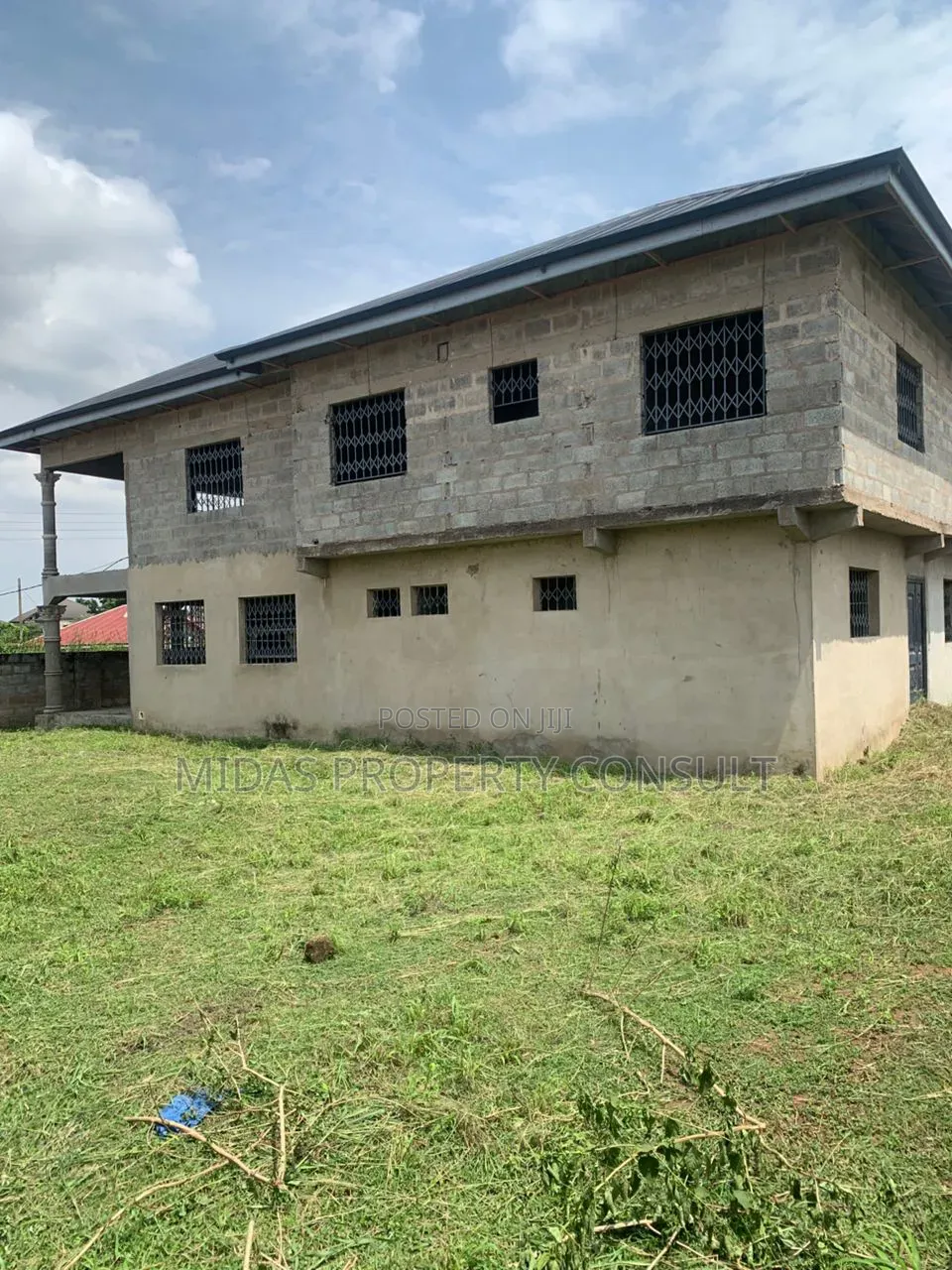 4bdrm House in Dodowa Rama, Main Station for sale