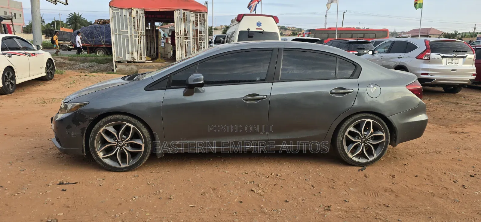 Honda Civic 1.8 5 Door Automatic 2012 Gray