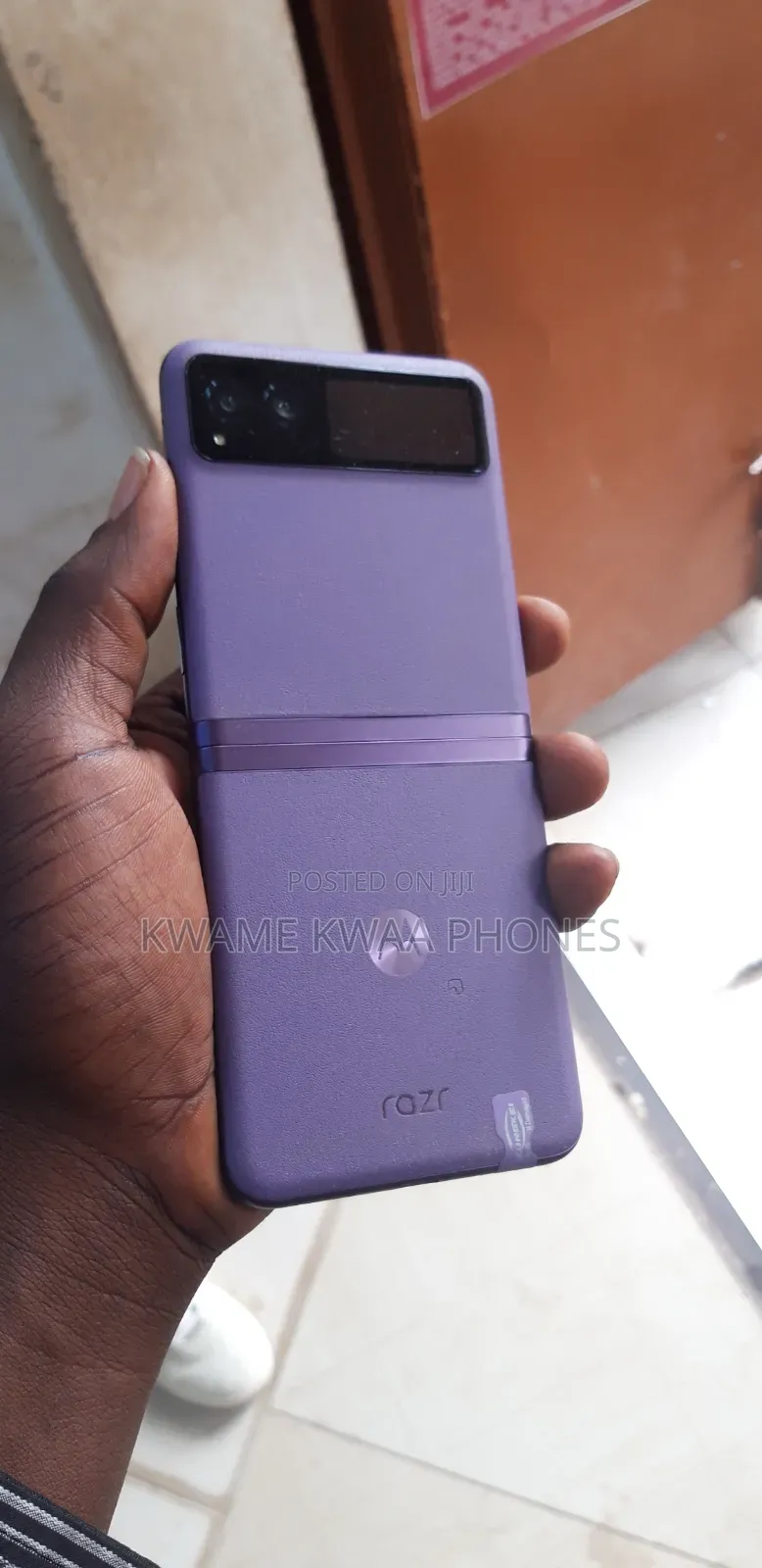 Motorola Razr 40s 256 GB Purple