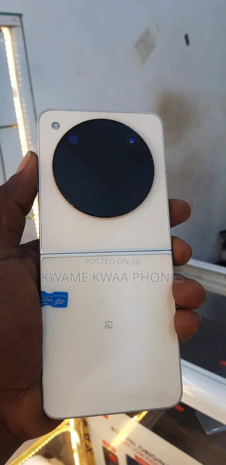 ZTE nubia Flip 5G 256 GB Gold