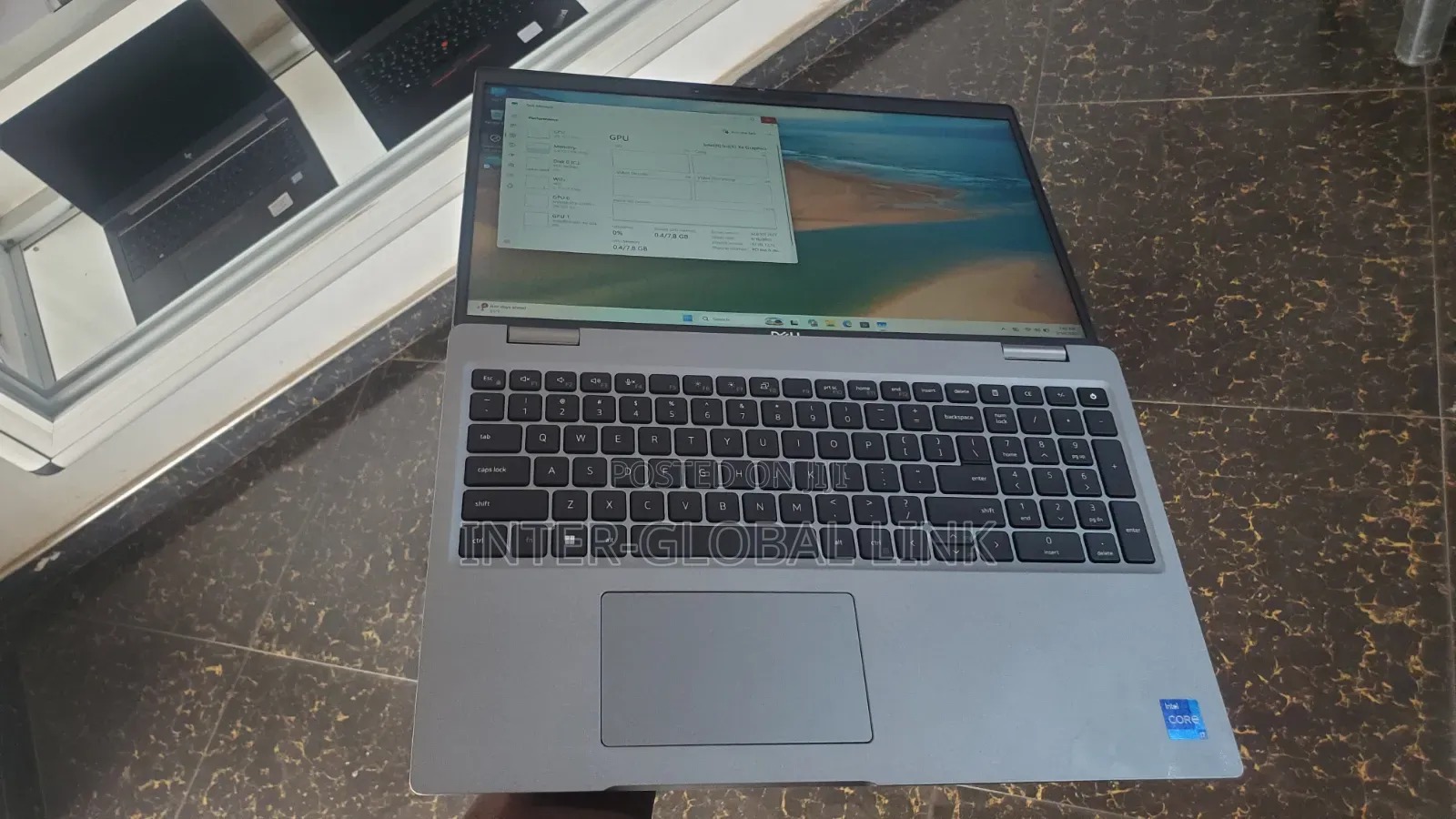 Laptop Dell Precision 3571 16GB Intel Core i7 SSHD+SSD 512GB