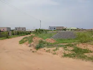 Secure Plot at Avenue 302, Prampram – Easy Access From the Junction