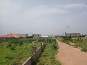 Secure Plot at Avenue 302, Prampram – Easy Access From the Junction