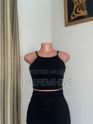 Black Backless Crop