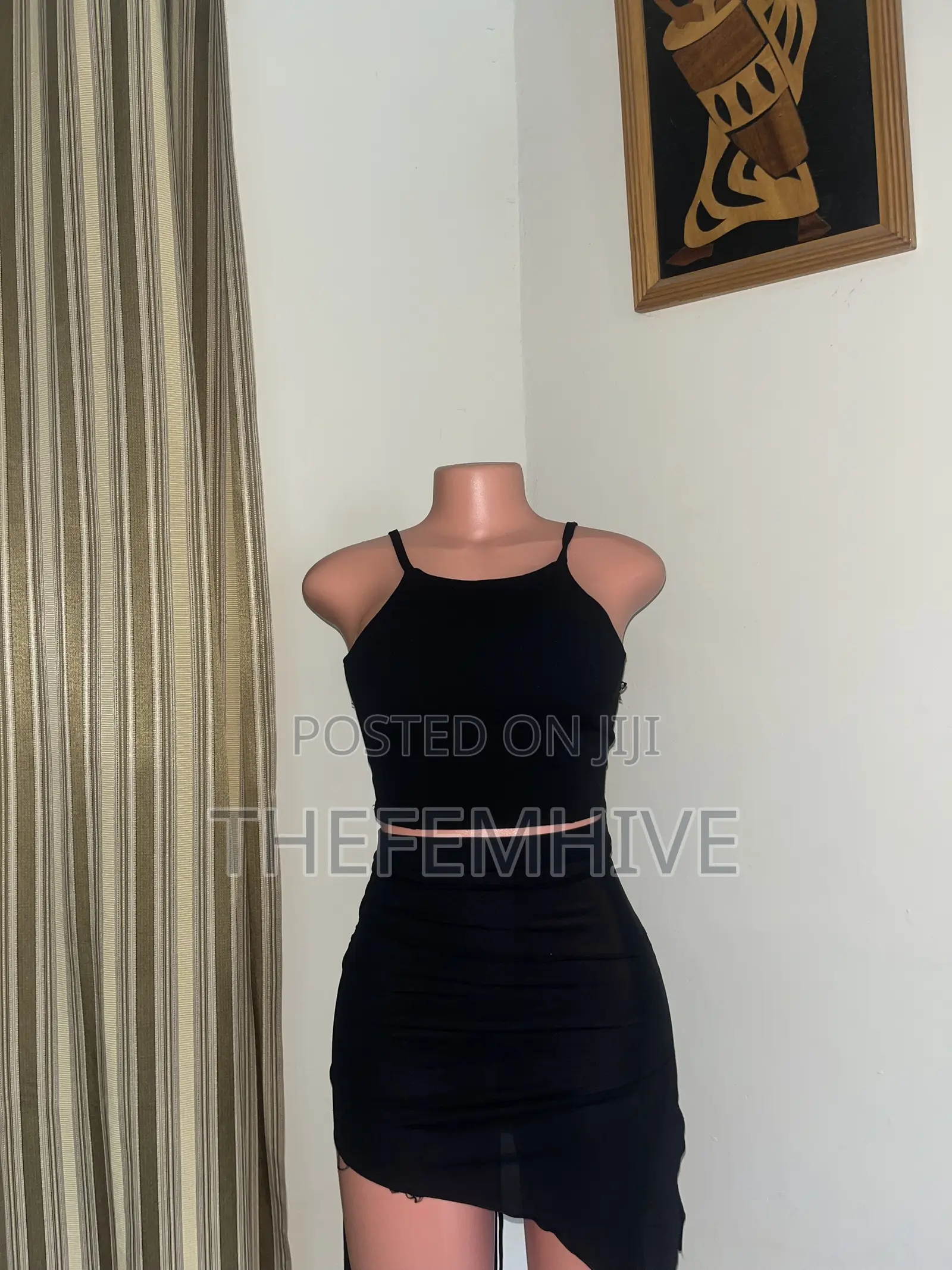 Black Backless Crop
