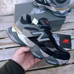 New Balance 9060
