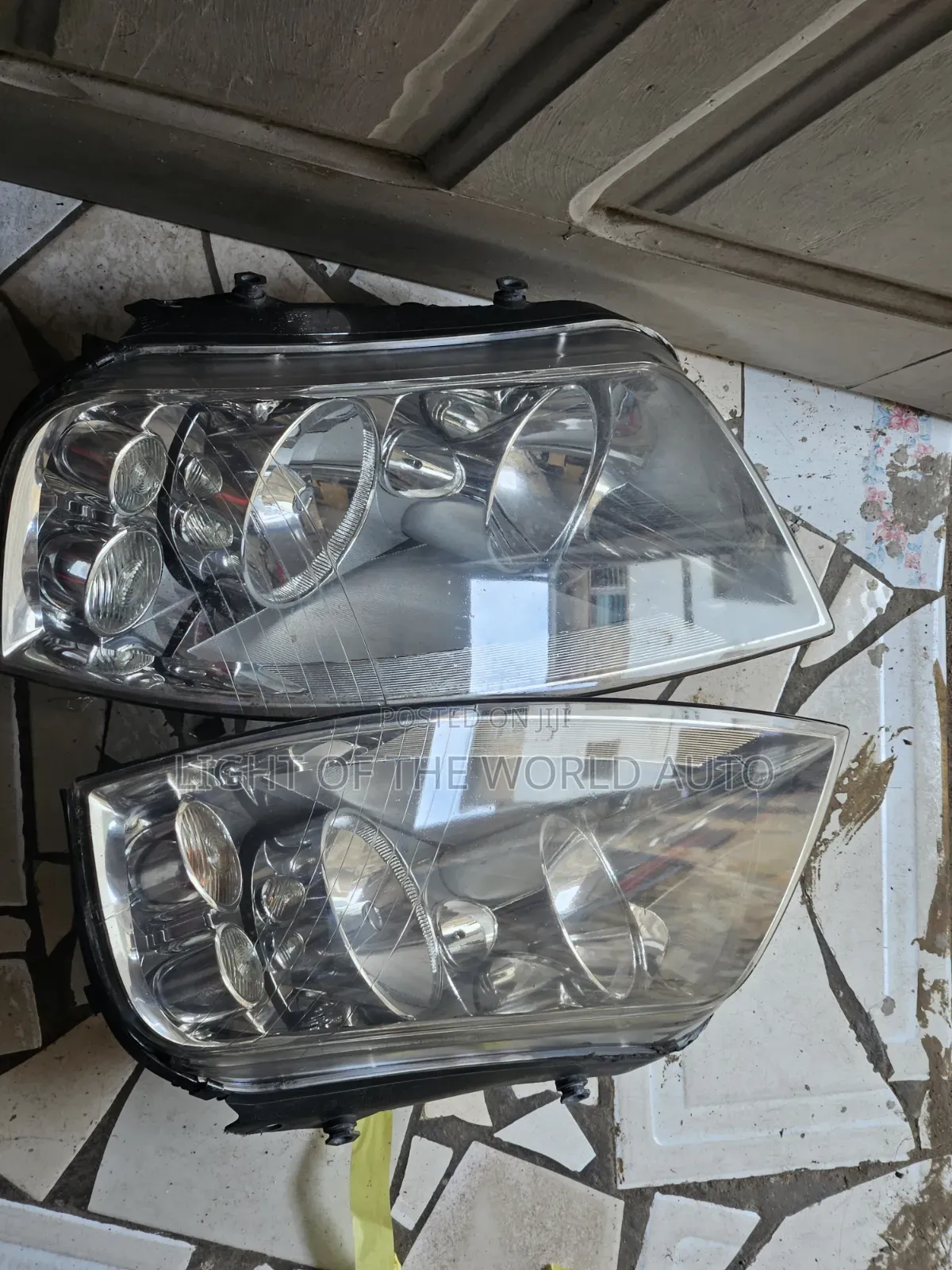 Vw Sharan Headlight 05 Available