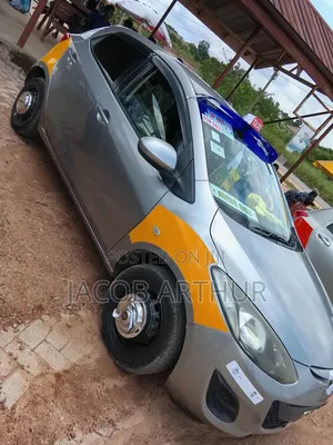 Mazda Demio 2012 Gray