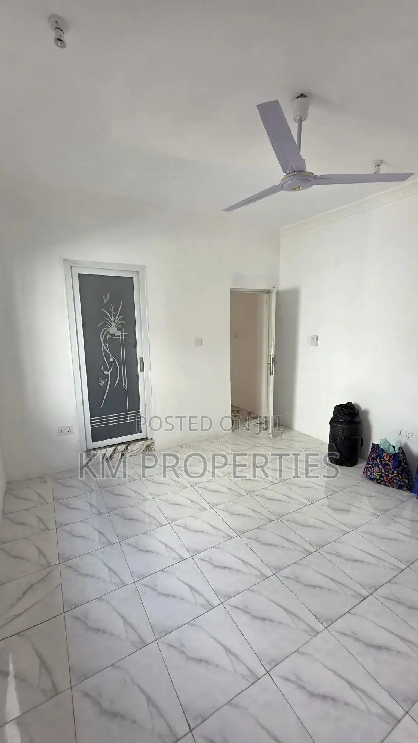 2bdrm Apartment in North Legon for rent