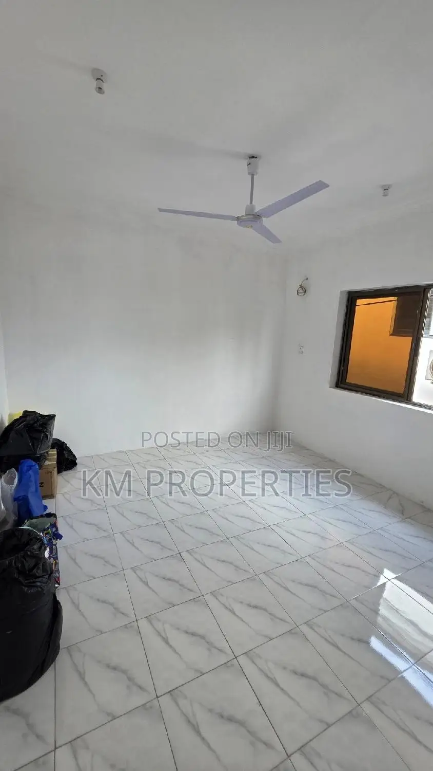 2bdrm Apartment in North Legon for rent
