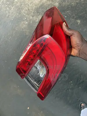 Honda CrV Headlights Taillights 2017,2019,2020,2023 2025 Available