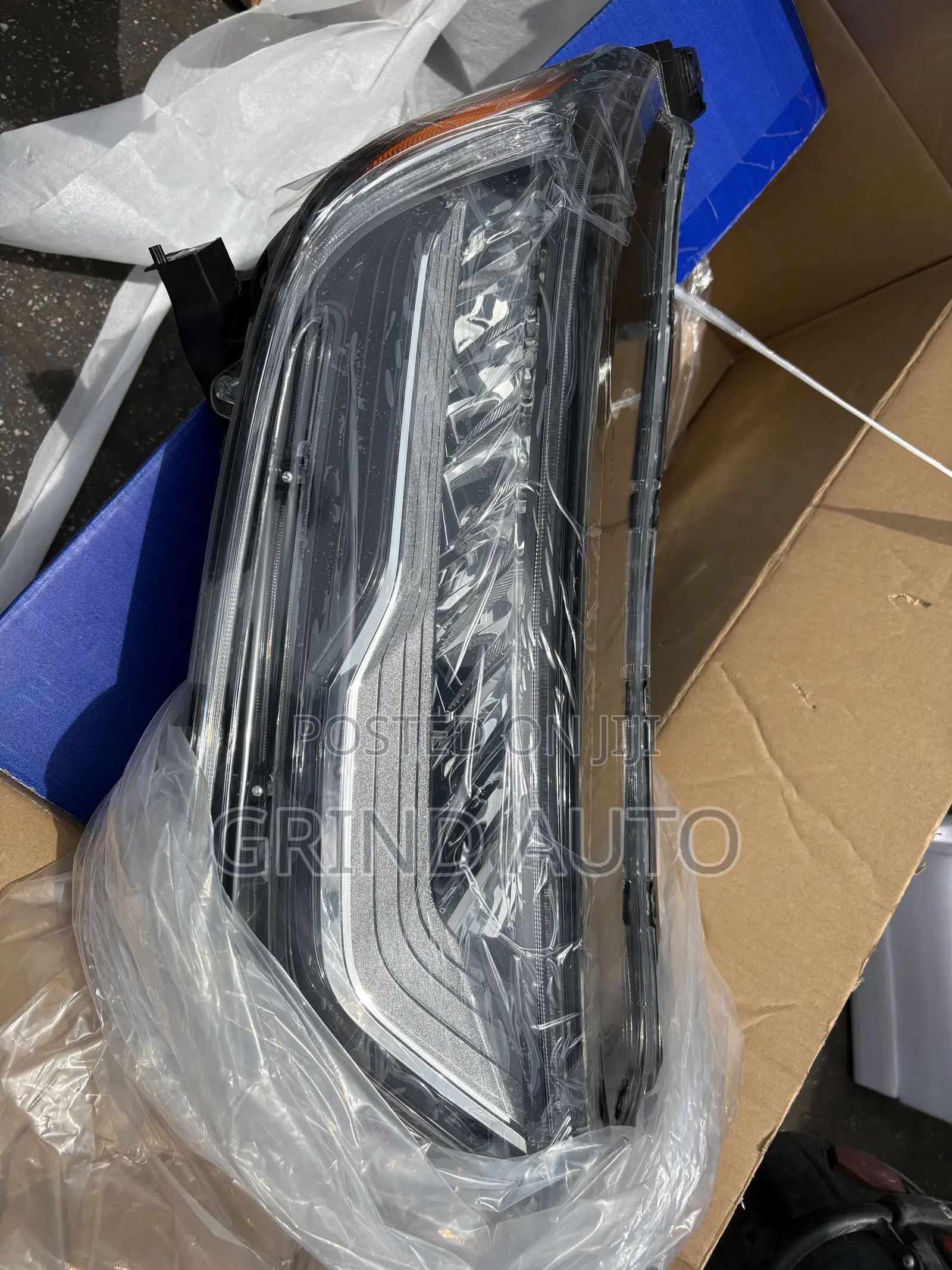 Honda CrV Headlights Taillights 2017,2019,2020,2023 2025 Available
