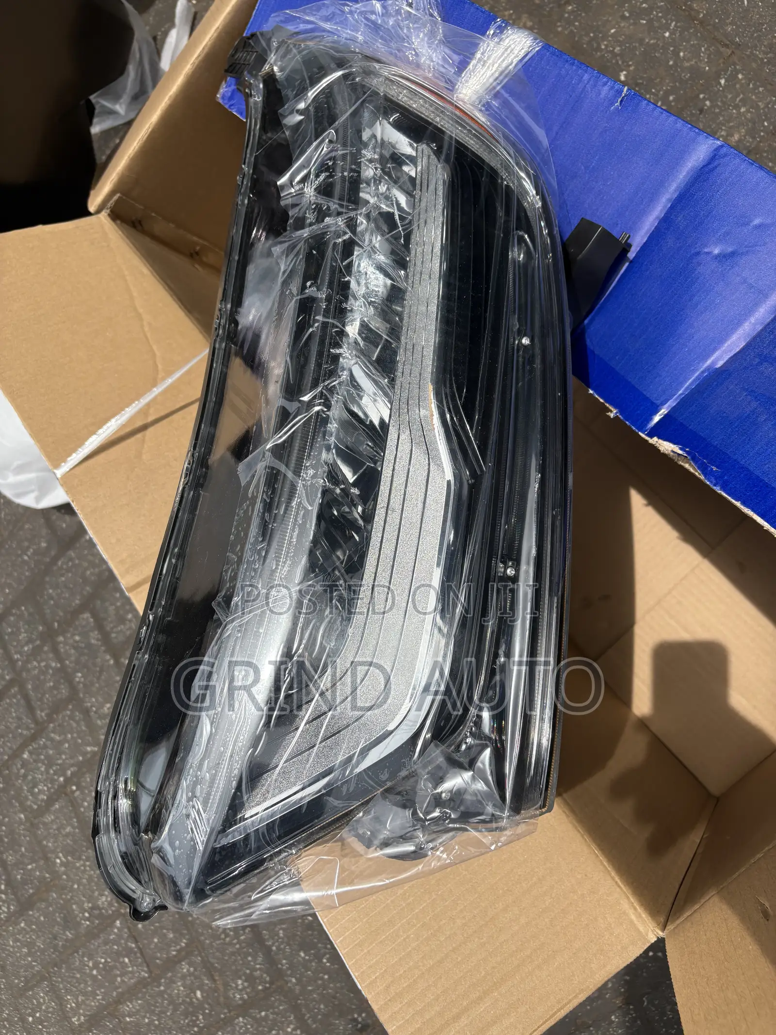 Honda CrV Headlights Taillights 2017,2019,2020,2023 2025 Available