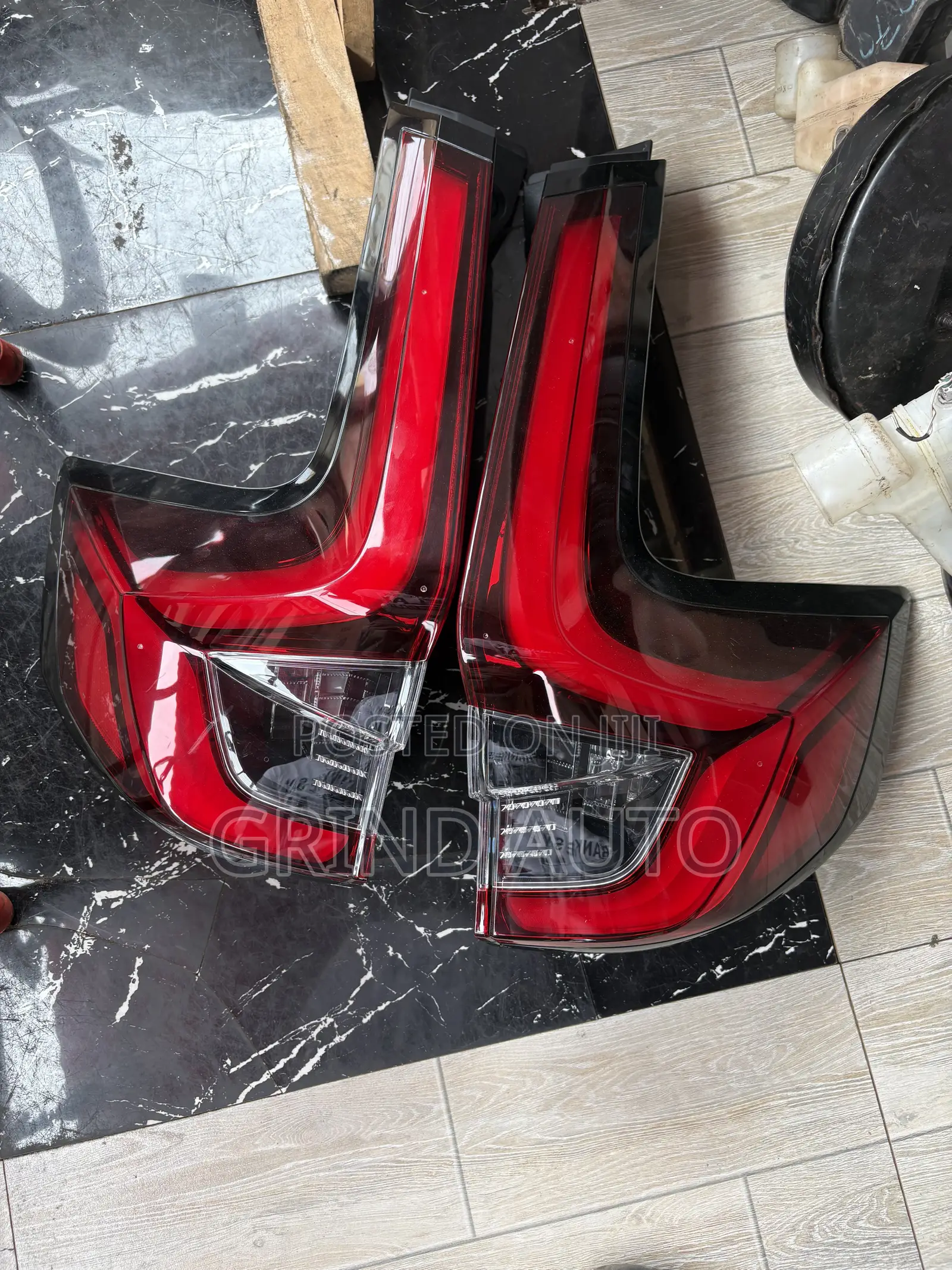 Honda CrV Headlights Taillights 2017,2019,2020,2023 2025 Available