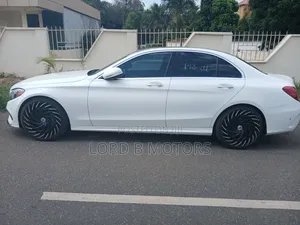 Mercedes-Benz C300 2016 White