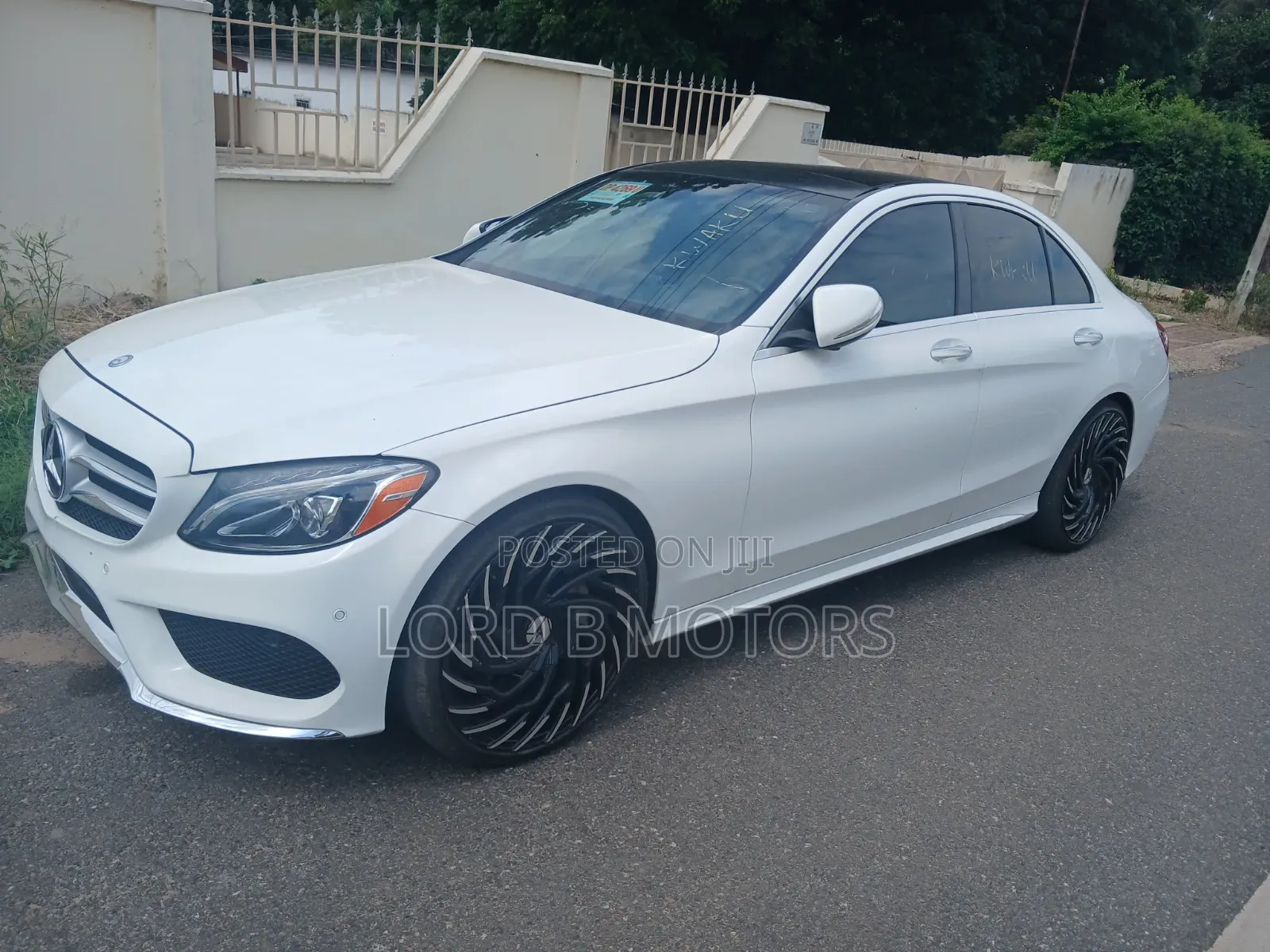 Mercedes-Benz C300 2016 White