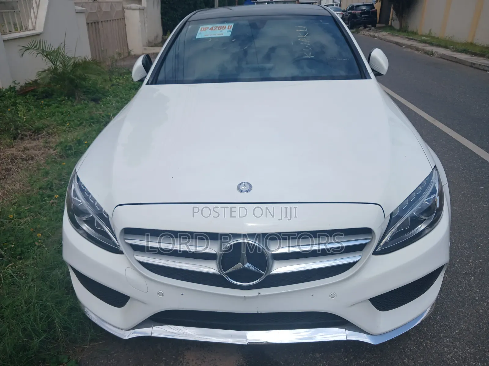 Mercedes-Benz C300 2016 White
