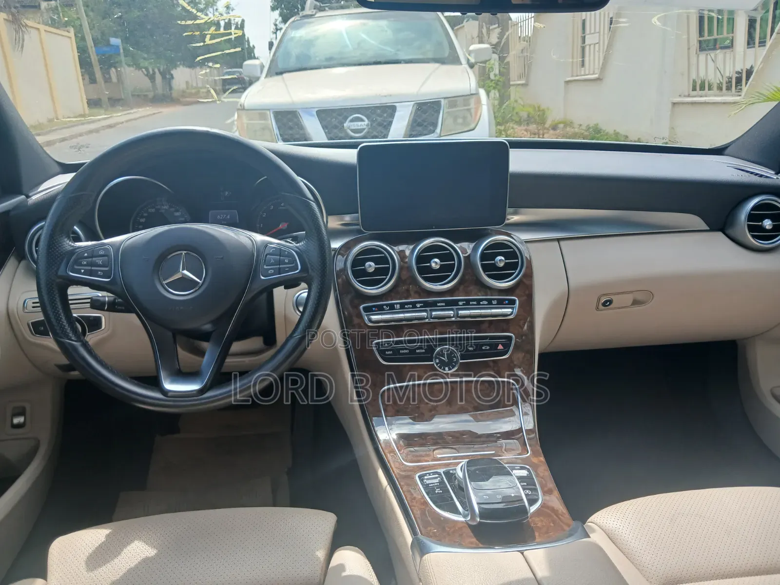 Mercedes-Benz C300 2016 White