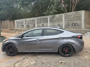 Hyundai Elantra 2013 Silver