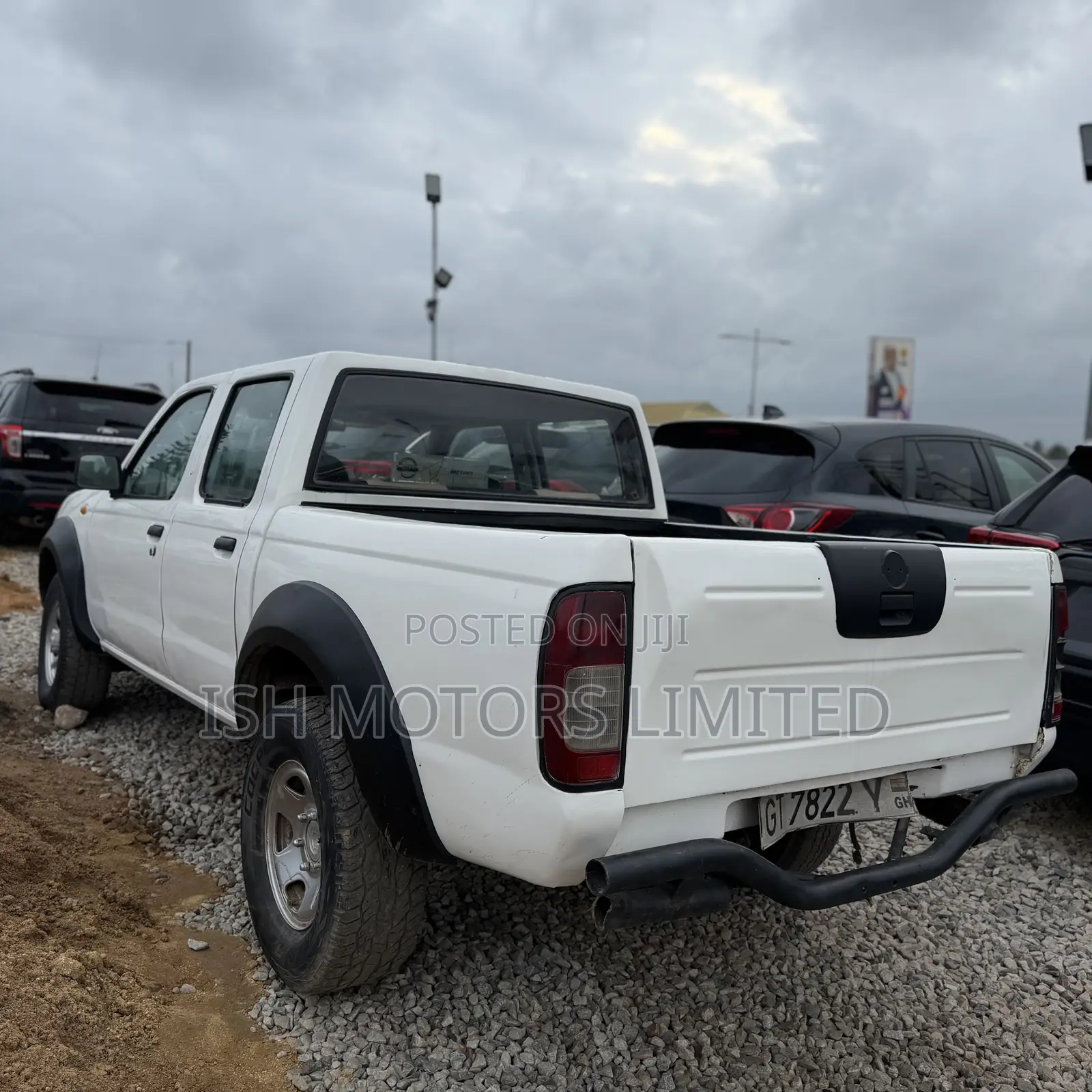 Nissan Hardbody 2000i 2006 White